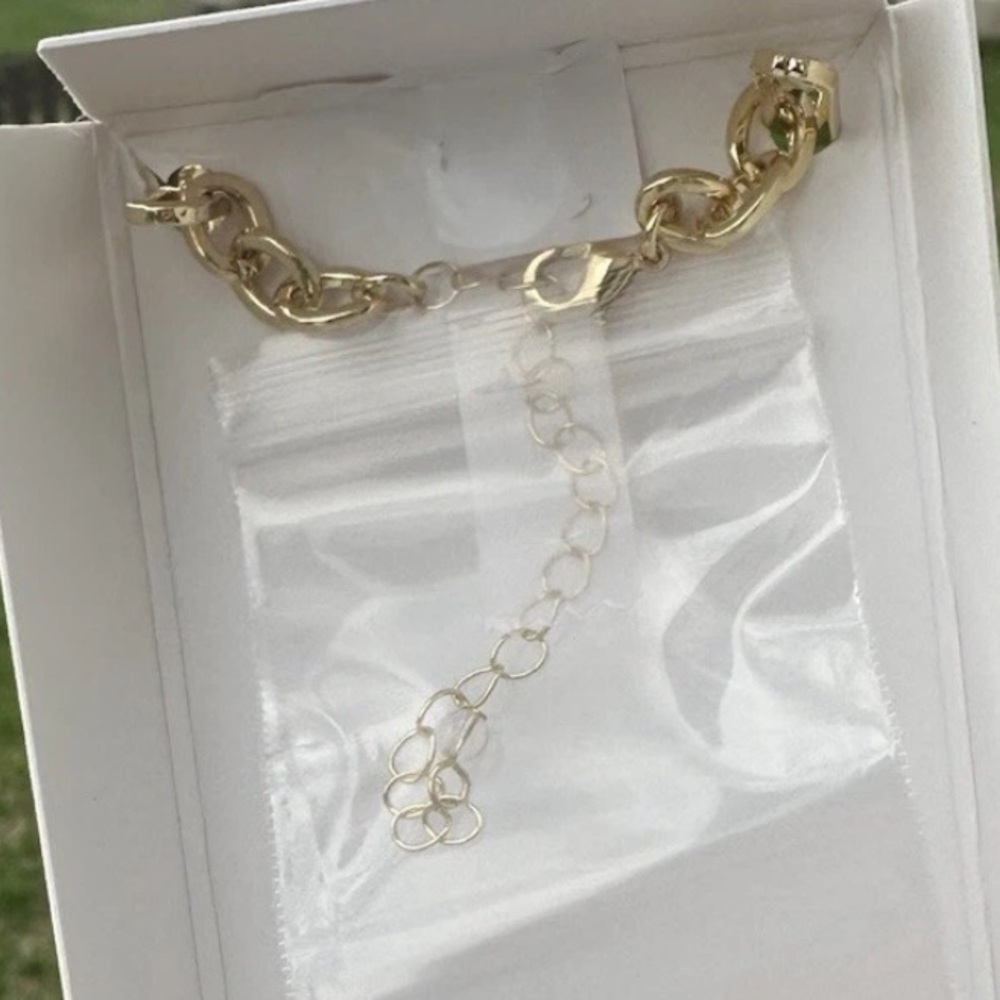 House of Harlow 1960 Gold Heart Pendant Necklace - Picture 2 of 2
